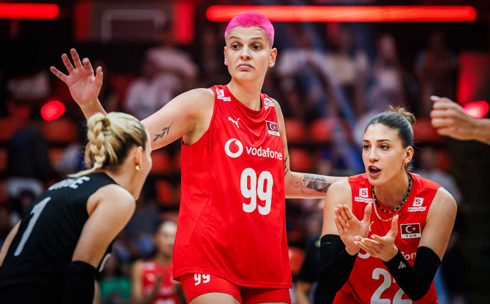 3-1！3-2！女排世锦赛决赛对阵出炉，意大利逆转巴西，日本遭淘汰